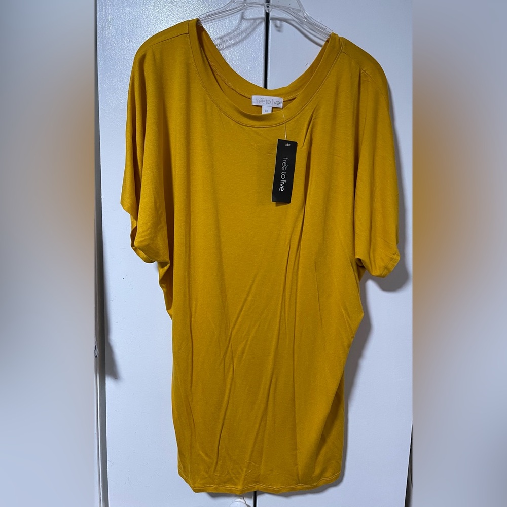 Free to Live Women's Yellow Dolman Sleeve Tunic NWT
